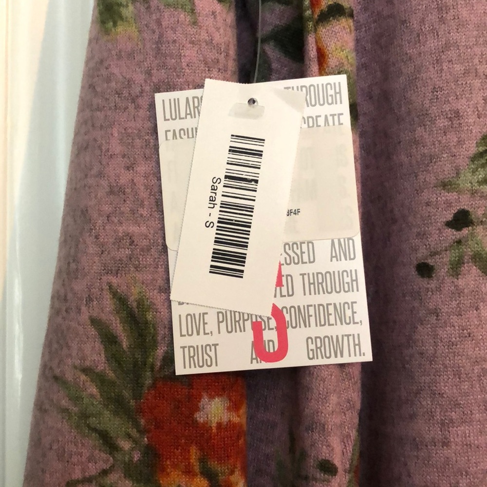 Lularoe Sarah small - Picture 2 of 6